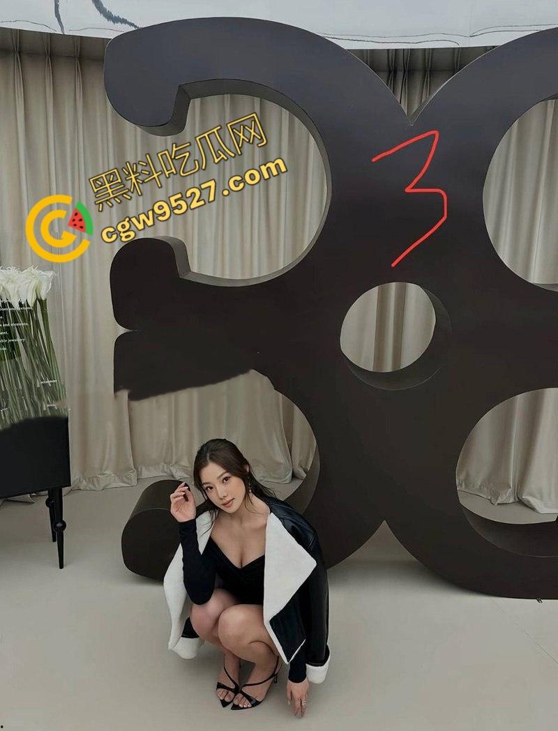 抖音女网红【Yuri睿哥】网上哭诉男友【陈观宇】出轨，不仅在自己床上乱搞，还拍摄大量做爱视频-7