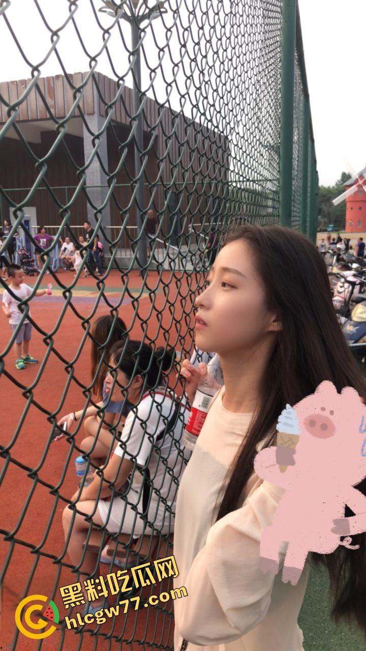 杭城艺术学院高颜值女大学生【蒲悦蓝】从白裙学妹到富二代的性奴肉狗,被PUA调教成掰逼求操的反差骚货!-7