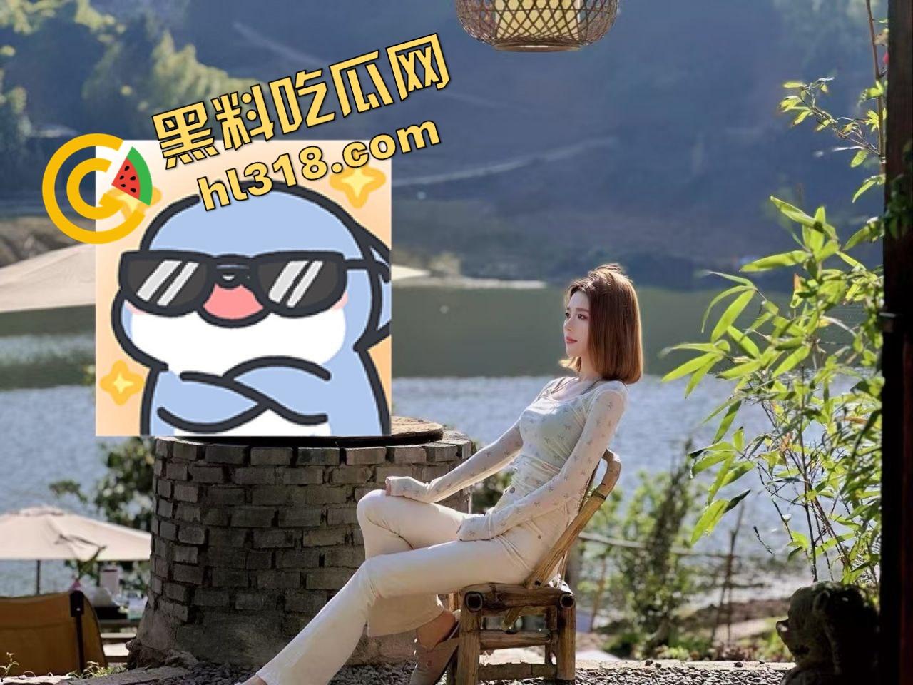 极品少女1V7大战现场，全程轮番吞精液，挨个排队撸管喂射她嘴里，都说没见过这么耐操的母狗！-3