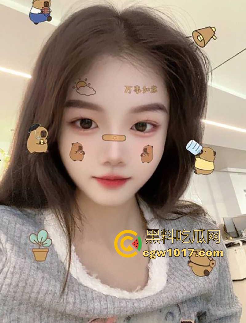 泡良大神【弥川】国家一级打桩运动员约操高颜女主播,翘臀尤物含住肉棒猛吸不放,穿蝴蝶开档淫裤,被无套狂猛打桩!-2