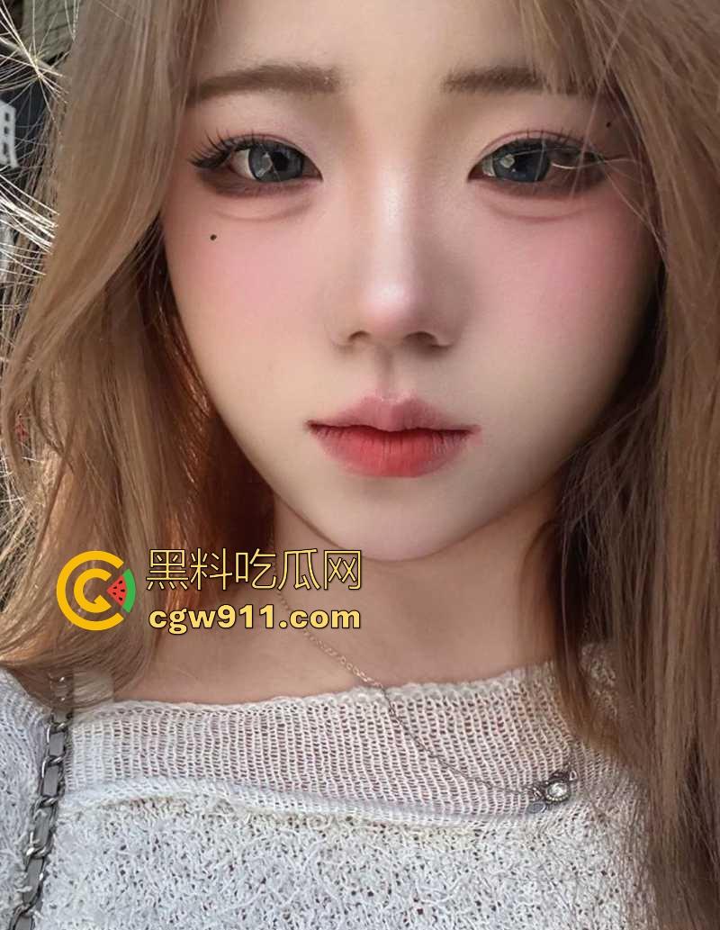 华中科技大学清纯学霸【刘思思】不雅视频流出,和男友玩捆绑调教,脸穴同框超反差,完全没有女学霸的样子!-5