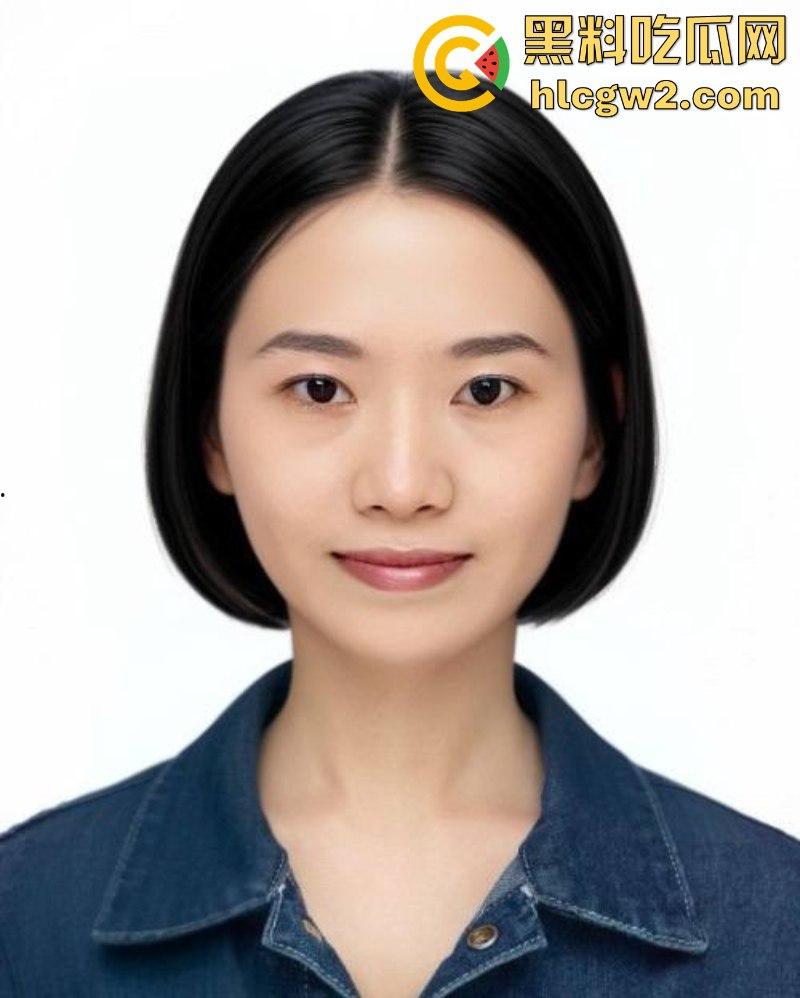 独家爆料!悉尼媚外母狗【黄晏玲】32岁的性感骚逼 和洋炮友做爱吃屌 自拍小视频在华人圈疯传-1