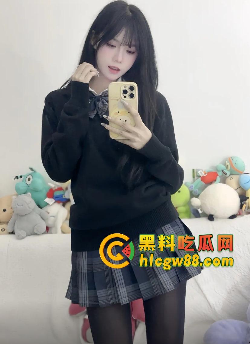 抖音云南24岁『每天存一块』发骚照钓金主，结果遭遇变态SM，塑料袋窒息爱捆绑调教，逼卖不成反被虐！-8