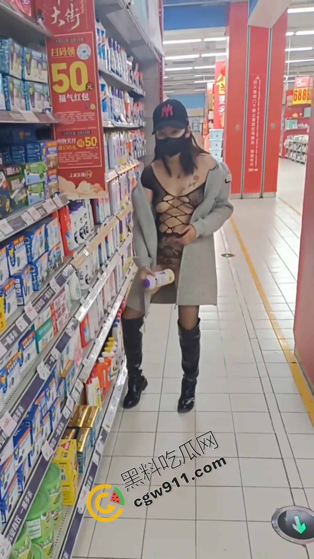 火辣赤裸淫荡女神调教，露出与野战的快感体验，诱人婊子撩拨情欲，欲仙欲死-10