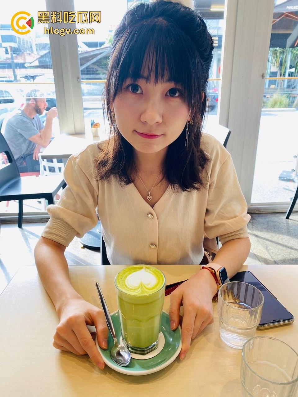 校花『李思思』娇小白虎视频外泄,青海艺术学院一夜爆红!淫像销魂这实力直接进传媒了吧?-1