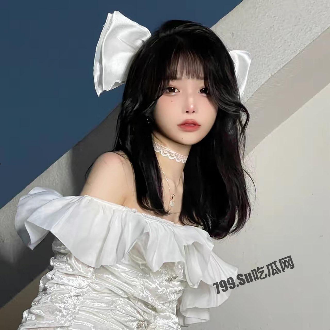 抖音 「你的欲梦」 千万级别粉丝主播 直播真空露乳-1