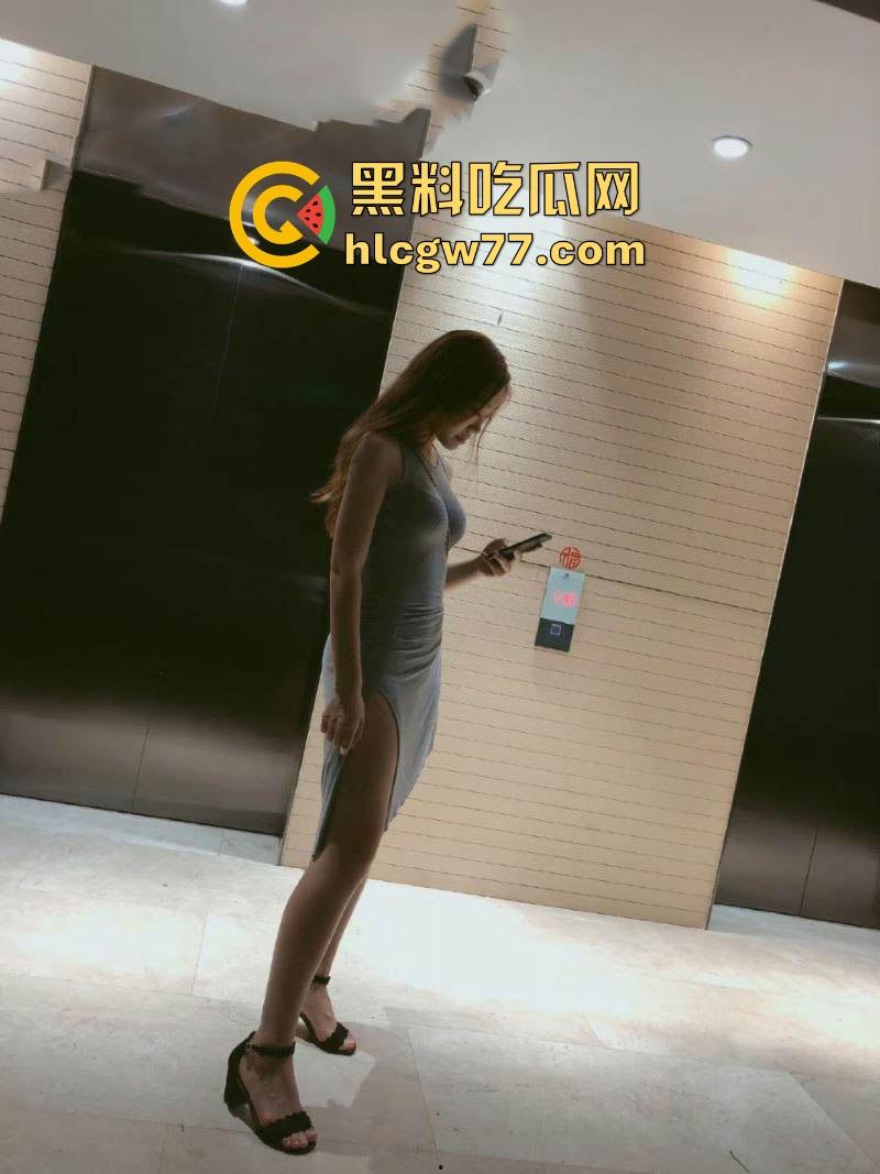 上海浦东极品巨乳【张慧莲】性爱视图流出，性感蕾丝紧贴豪乳，被大屌猛操蜜穴，啪啪声与呻吟交织尽显骚气！-5