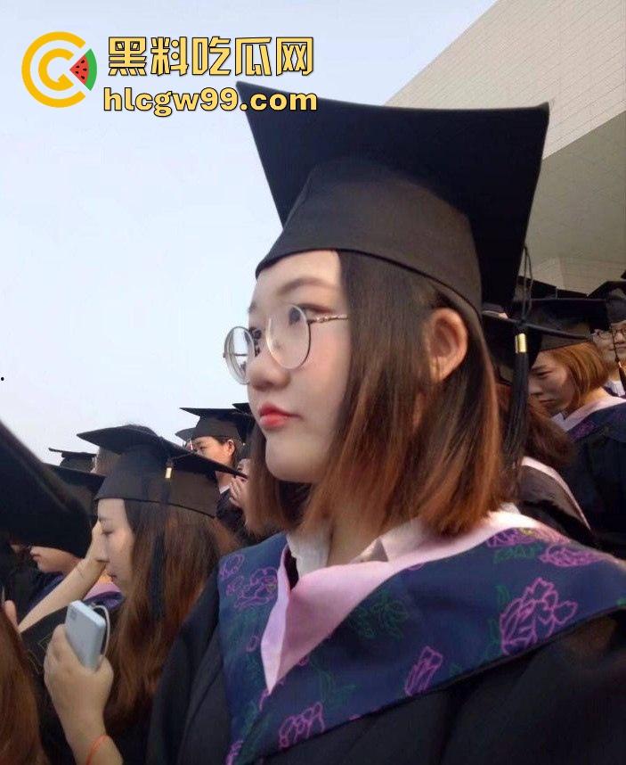 黑龙江哈尔滨医科大学反差女大【杨静】毕业分手后被渣男曝光泄密，娇喘浪叫又骚又主动！-3