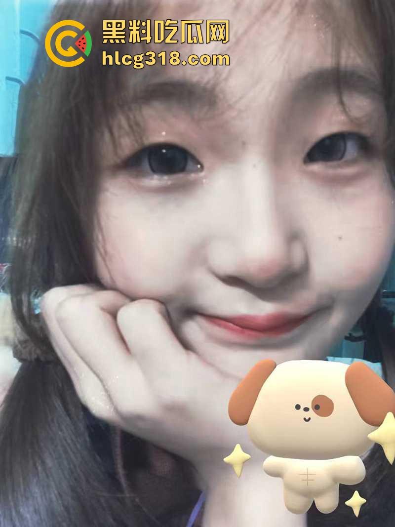 天水师范学院大三学姐【吴晶苒】教室做爱视频流出 性开放母狗在教室自慰做爱 花样百出超级骚超级反差!-2