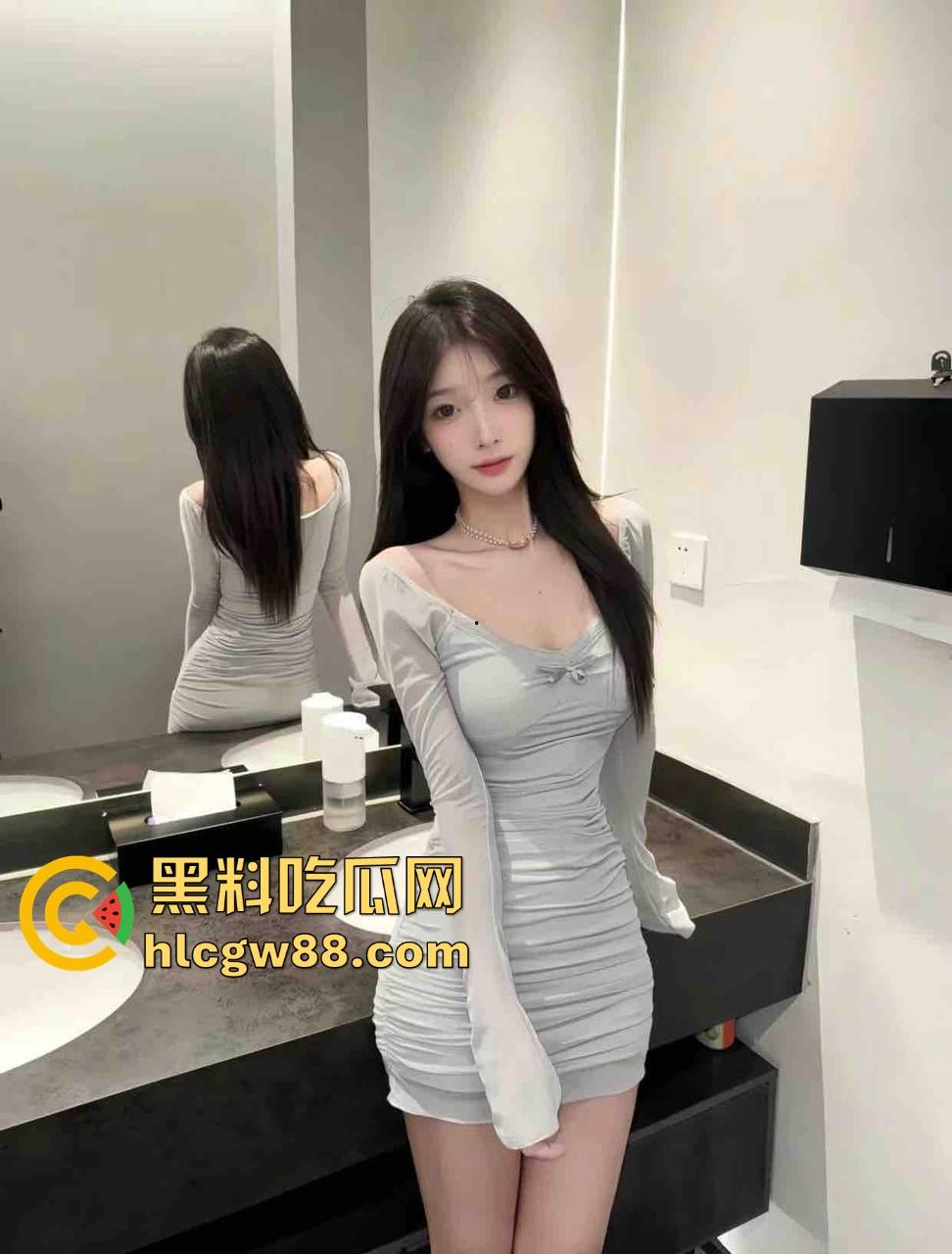 武汉小伙靠黄金手指拿下富婆姐姐,少妇被抠到表情爽得浪叫求饶一看就到点了，这才是真正的手艺人！-6