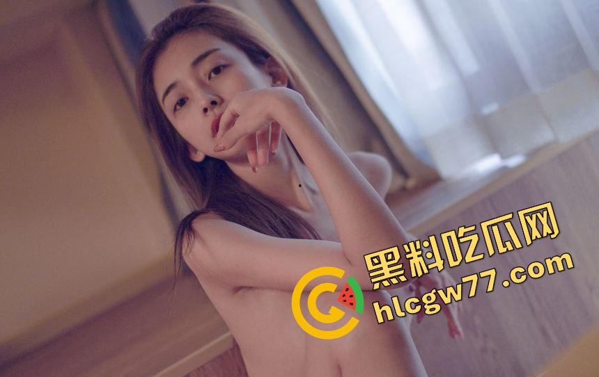 这学姐『沈芹』太TM骚,白天喝拿铁晚上扒着被人操得一滩水,奶头硬得像螺丝钉,后庭都主动送上来!-10