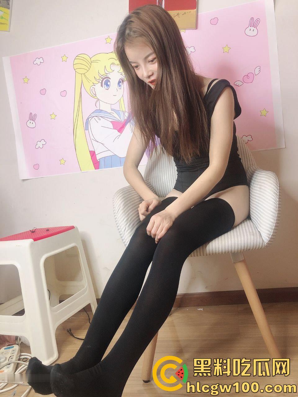 广西母狗【林楠楠】婚后出轨，钟爱女上后入，主打一个一插到底，被操到喷尿射一屁股-13