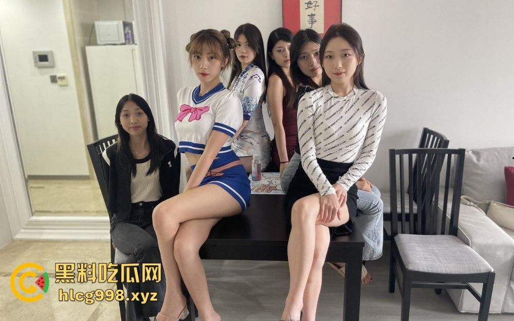 极品模特群约拍!反差婊全裸美鲍盛宴,丝足美腿随便摸,兄弟们全要还是选一个?摊牌了我不装了!-24