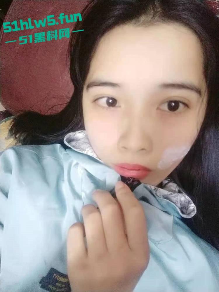 温州万达商城服装店导购【杨珍玥】背着男友约炮客人，竟然被渣男曝光这身材还真是诱人啊。-1