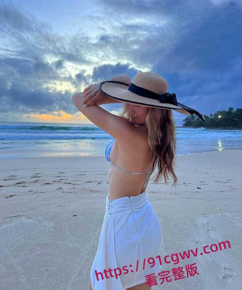 奥运滑雪冠军谷爱凌这么骚为啥没人说呢，曝光裸照图片和自慰视频-5