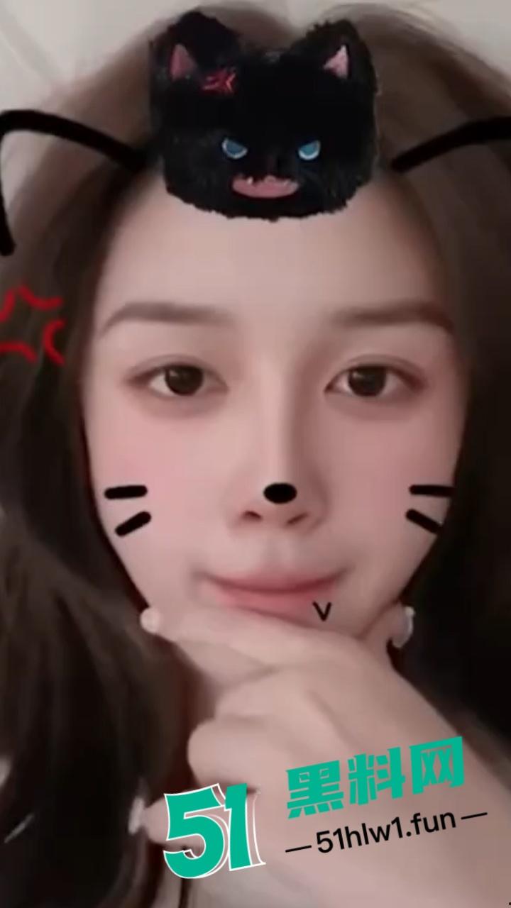 天津抖音女网红【小宋佳】知三当三,被男主正妻抓奸曝光大量不雅视频流出!-2