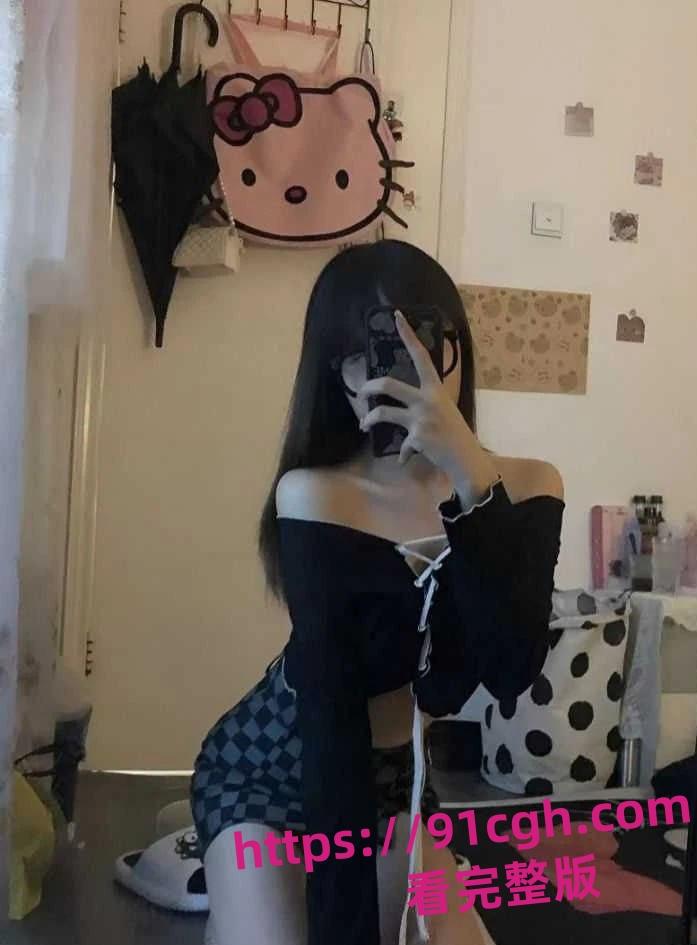 陕西西安邮电大学反差嫩妹 李雯雯 与男友不雅视频泄密-3