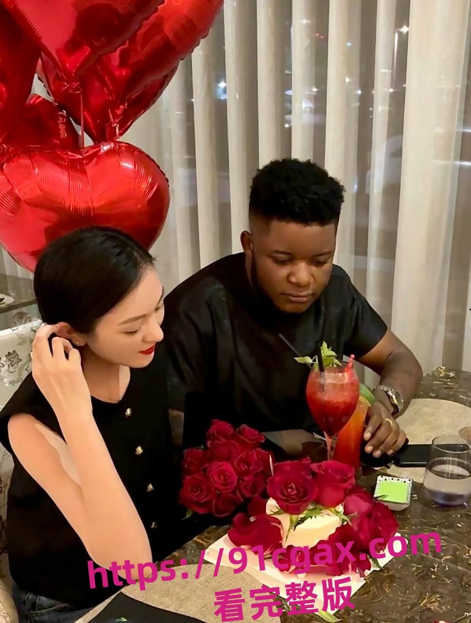 赤峰市媚黑婊与黑人哈尼修成正果，网友：这一屌下去，她家8代都洗不白-5