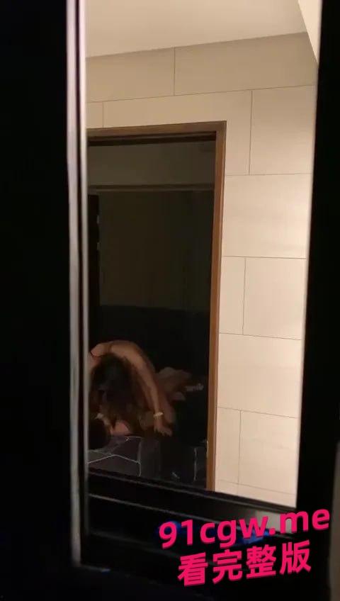 高颜值小情侣白天做爱不关窗户做爱全程被偷拍!#做爱视频#骑乘#偷拍-1