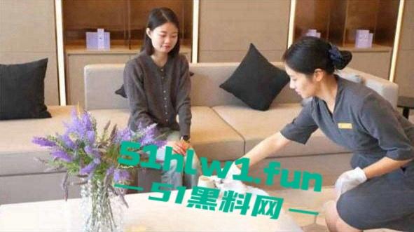 莆田酒店前台【刘芯梦】曝光经理客房做爱调教，母狗自拍泄密小嫩妹嫩穴堪称顶级母狗。-4