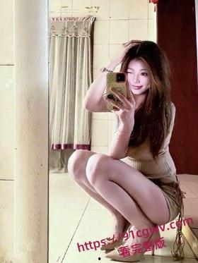 长沙师范学院学生莹莹私下被金主长期包养 大尺度啪啪视频流出 淫荡骚态尽显反差到爆！-2