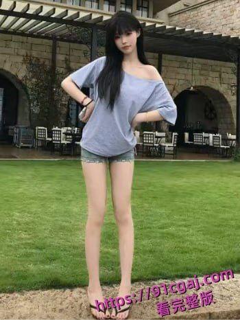 抖音63万粉丝{妹妹早上好}甜美博主 私下生活火爆反差 揭秘金主掌中玩物的肆意人生-2