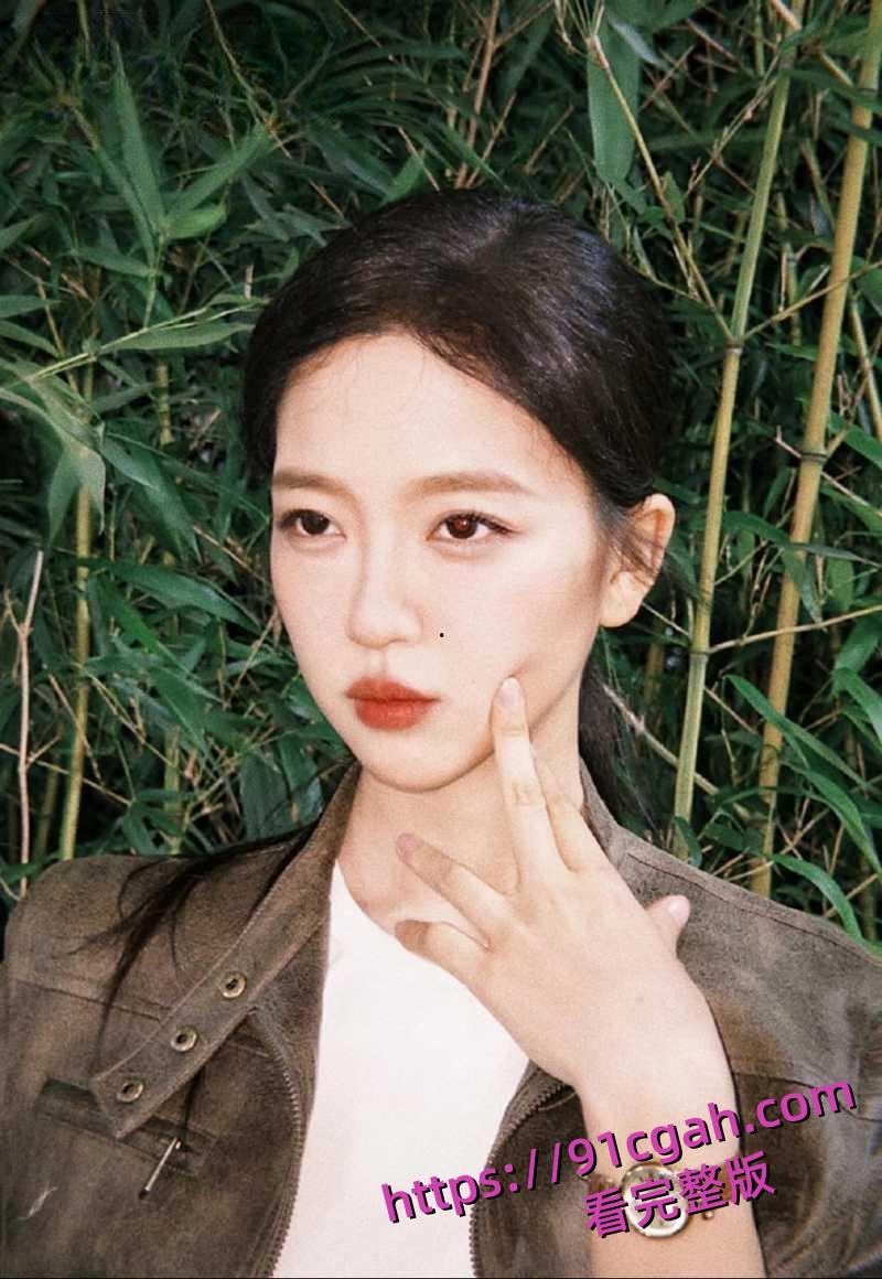 于正旗下艺人再次塌房！短剧哑妻爆火女主滕泽文误发出轨聊天记录 早期被潜规则性爱视频曝光！-8