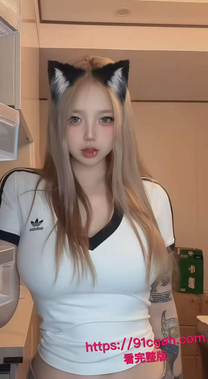 抖音网红Meena下海拍AV被调教不雅视频曝光，纹身刺青实锤本人！-5