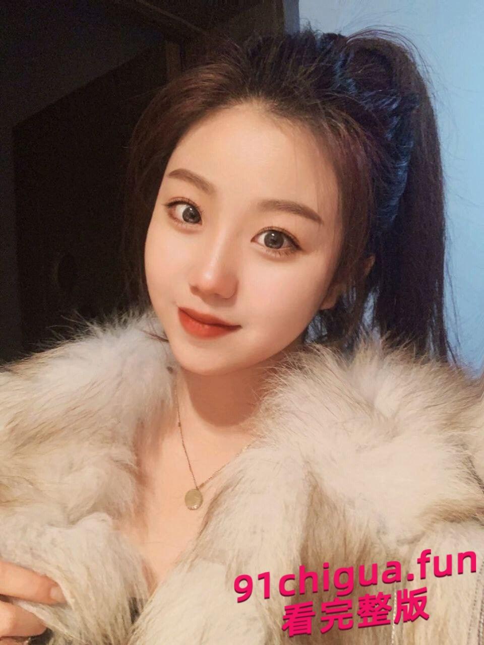 武汉音乐老师张小岚私会网友！初见即在学校口交！-9