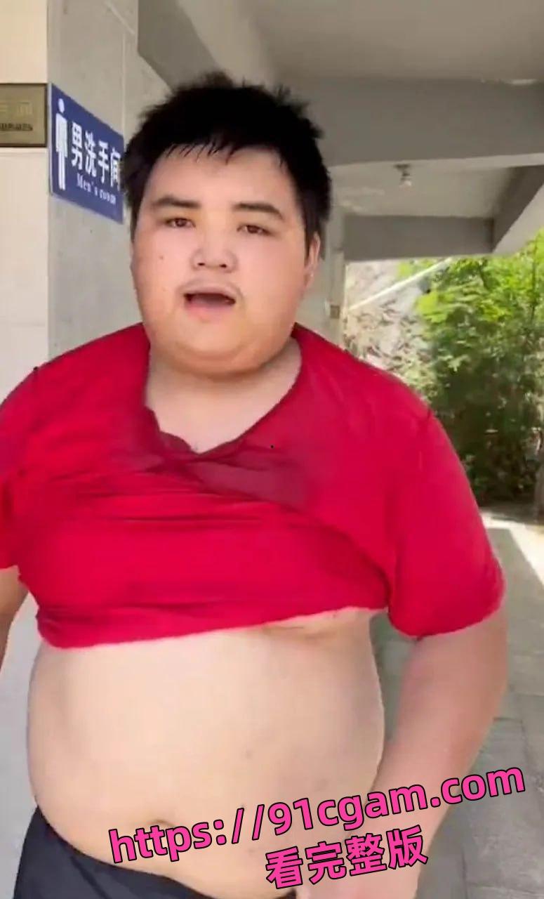 福建泉州肥宅试图强奸69岁老太！变态男巷弄作案被路人当场制服！-2