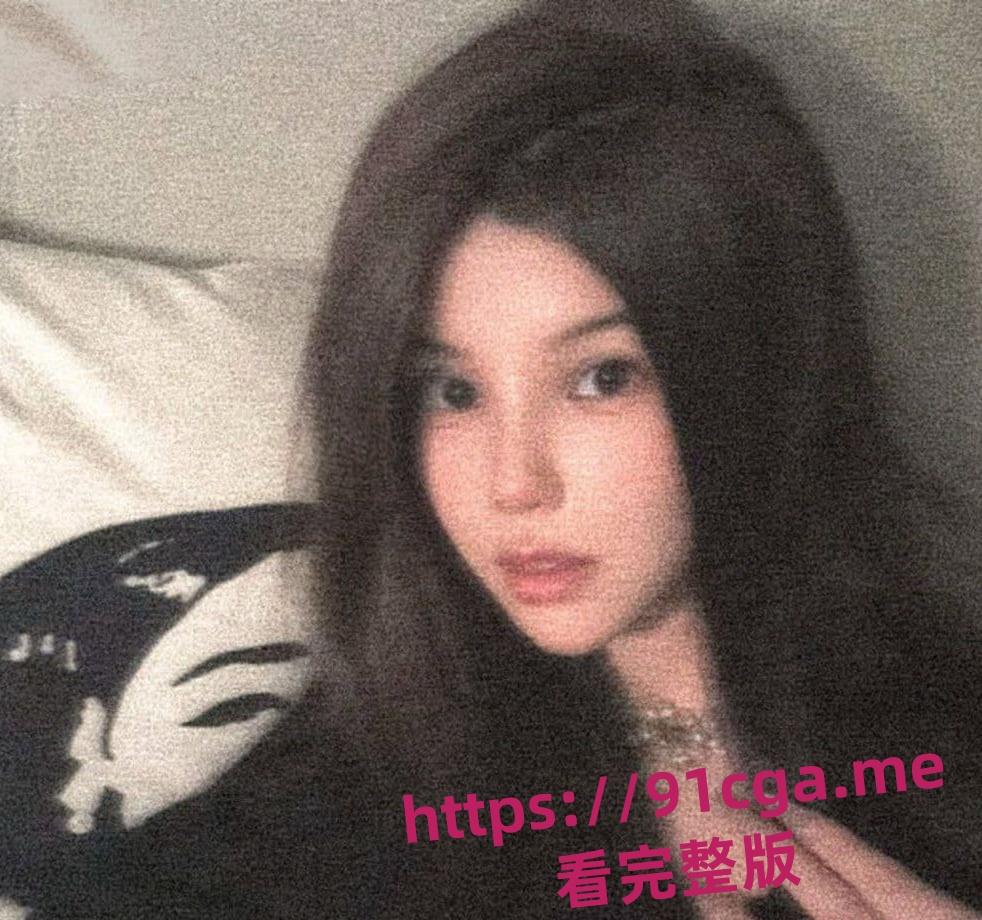 福建03年高颜美女江雨晨神似昆凌 主动在网上撩骚约炮和骗钱被曝光!-3