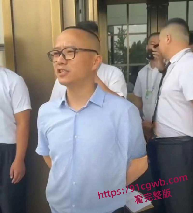 云核变量集团CEO刘夏 实名举报北京石榴集团桑春华 邀请她共玩4P 内幕曝光！-7