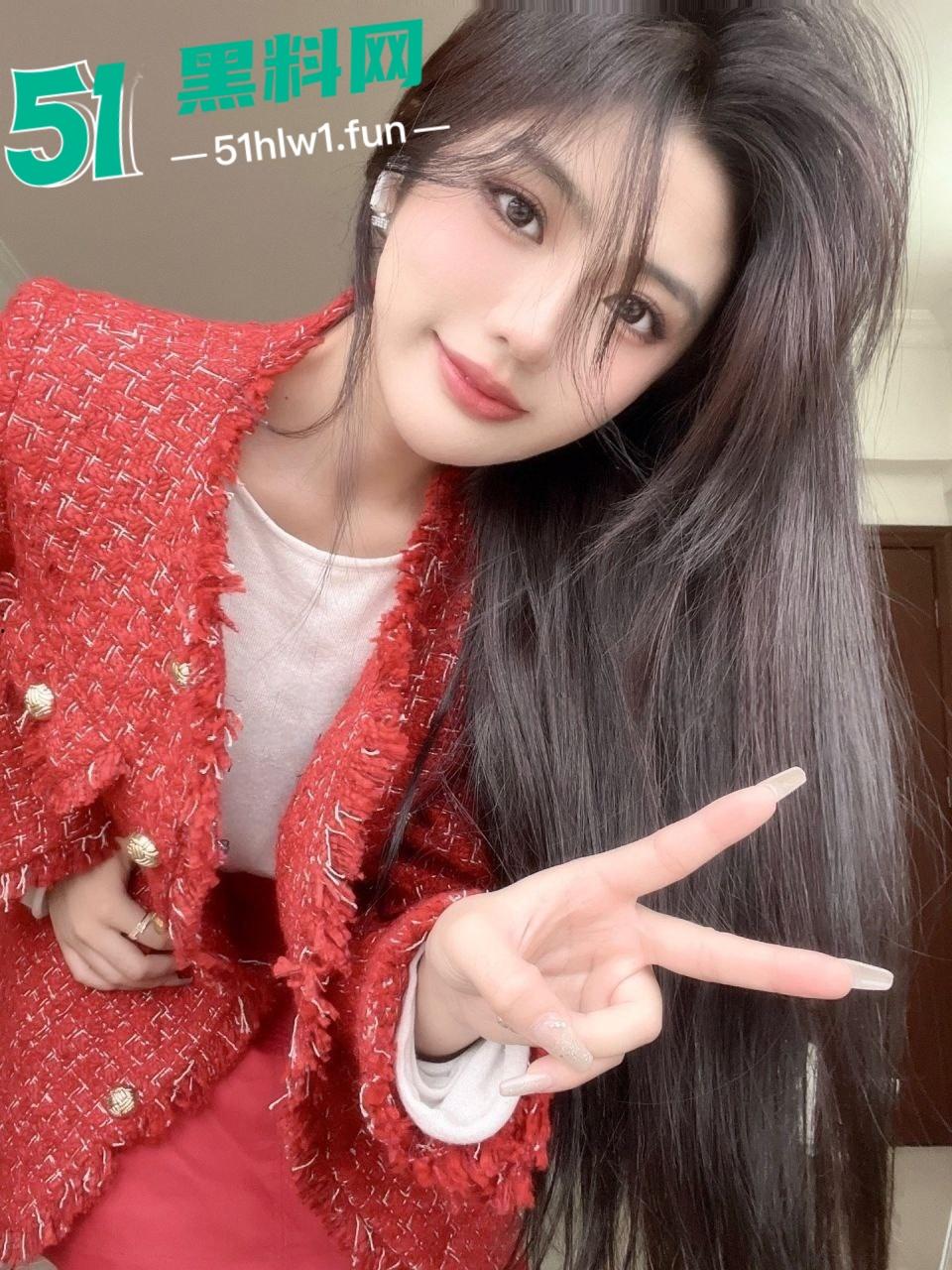 推特儿高质量极品尤物【GirrrlzzZPinK】收录全集,谁看谁爱诱惑十足各种视频合集。-6