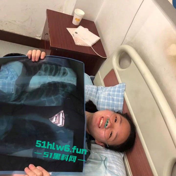 十万粉丝女拳拉拉【别素贞】真实身份被扒,为给老婆出气下场撕逼多段双逼互操做爱视频流出。-2