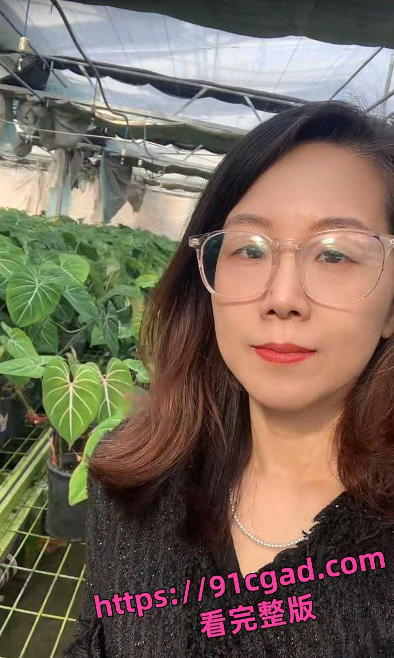 安徽涡阳一小学女校长不雅视频疯传全网，疑似被当地教育局长潜规则-2