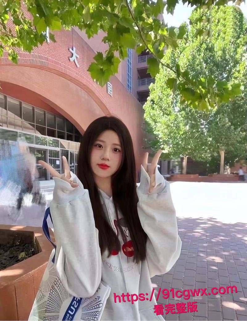 杭州极品尤物吴雨萌与炮友做爱视频流出！露脸骑乘狂扭细腰，美女做爱视觉盛宴太他妈过瘾！-2