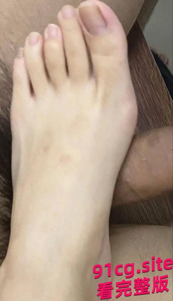 云南大学小情侣教室激战视频流出！没钱开房夜夜开灯搞！-3