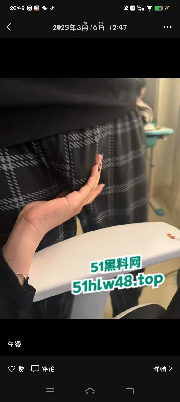 性瘾少女朋友圈公开做爱记录，【陈子贤】培养的骚货女友嗜鸡如命天天都要挨操入睡。-6