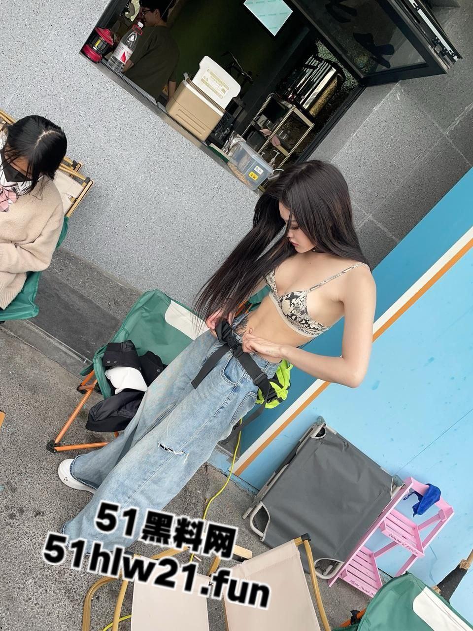 义乌真实骑行媛【喵喵】变态骚奴黑历史被扒，真鸡婆扮假名媛到处陪睡，一身名鞋名包都是卖肉被调教获得。-7