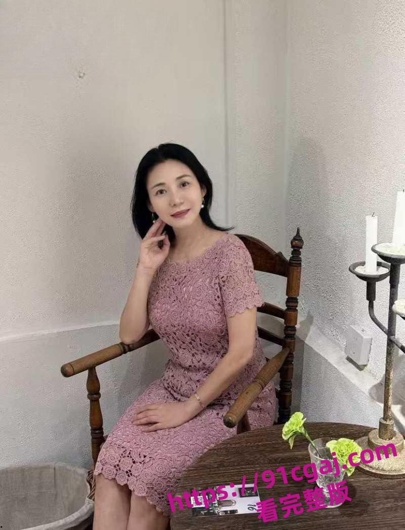 善良的小嫂子瑜伽裤搭配性感白丝白袜 后入狂顶嫂子湿滑敏感宫腔！-2