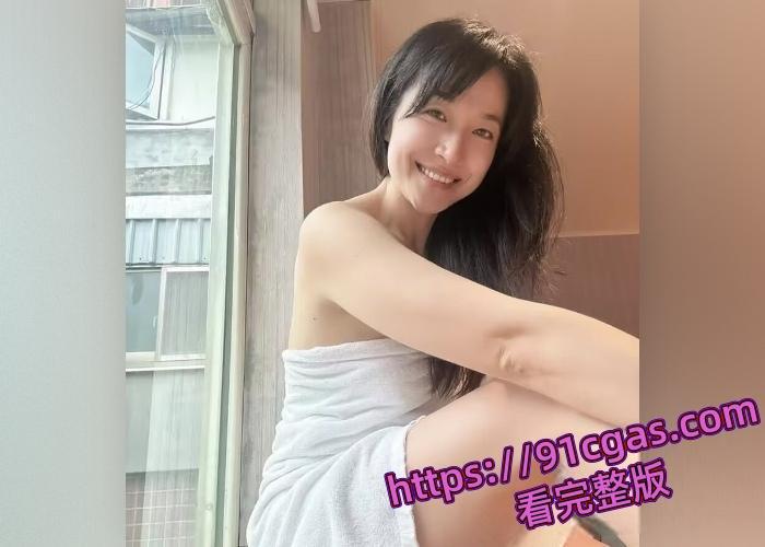 厦门高颜值老师淑茹出轨学生家长被爆光 表面清纯内心淫荡无比 性爱爆操视频被人曝光-2