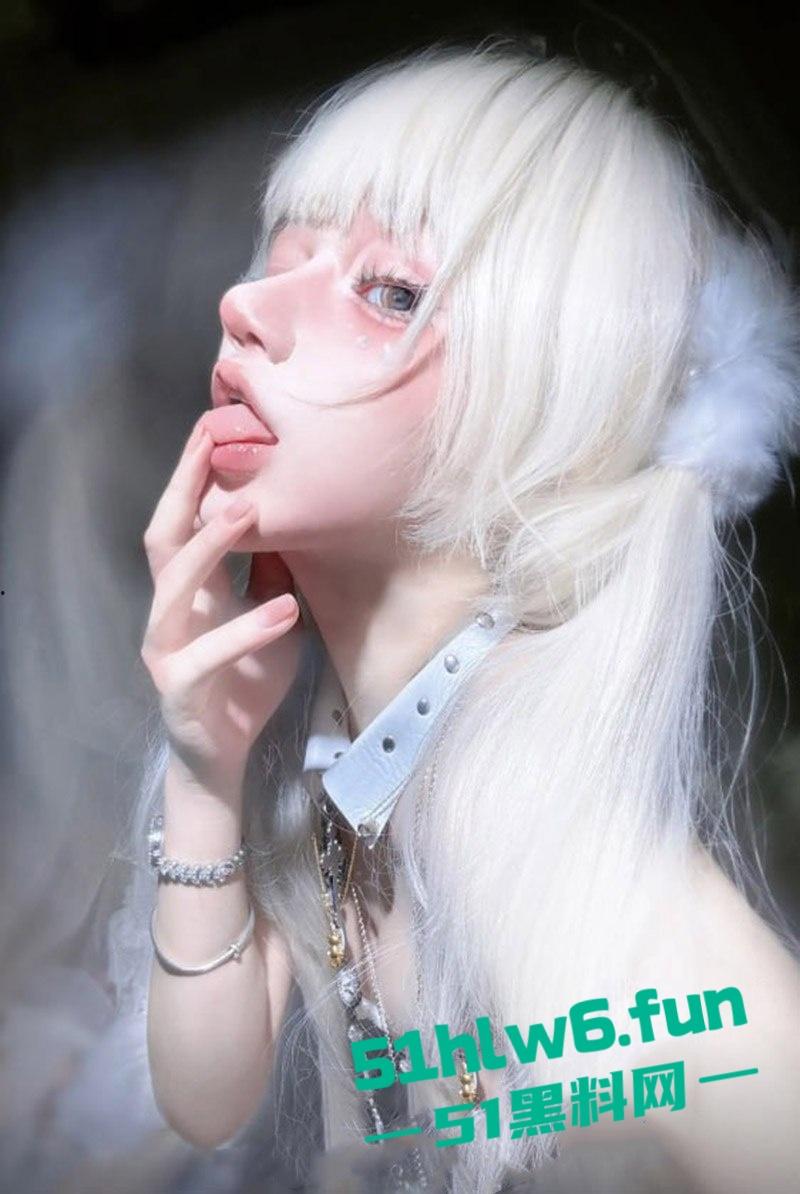 二次元嫩妹，清纯嫩妹【钙片老师】付费定制，情趣小野猫逼脸同框跳蛋自慰。-7