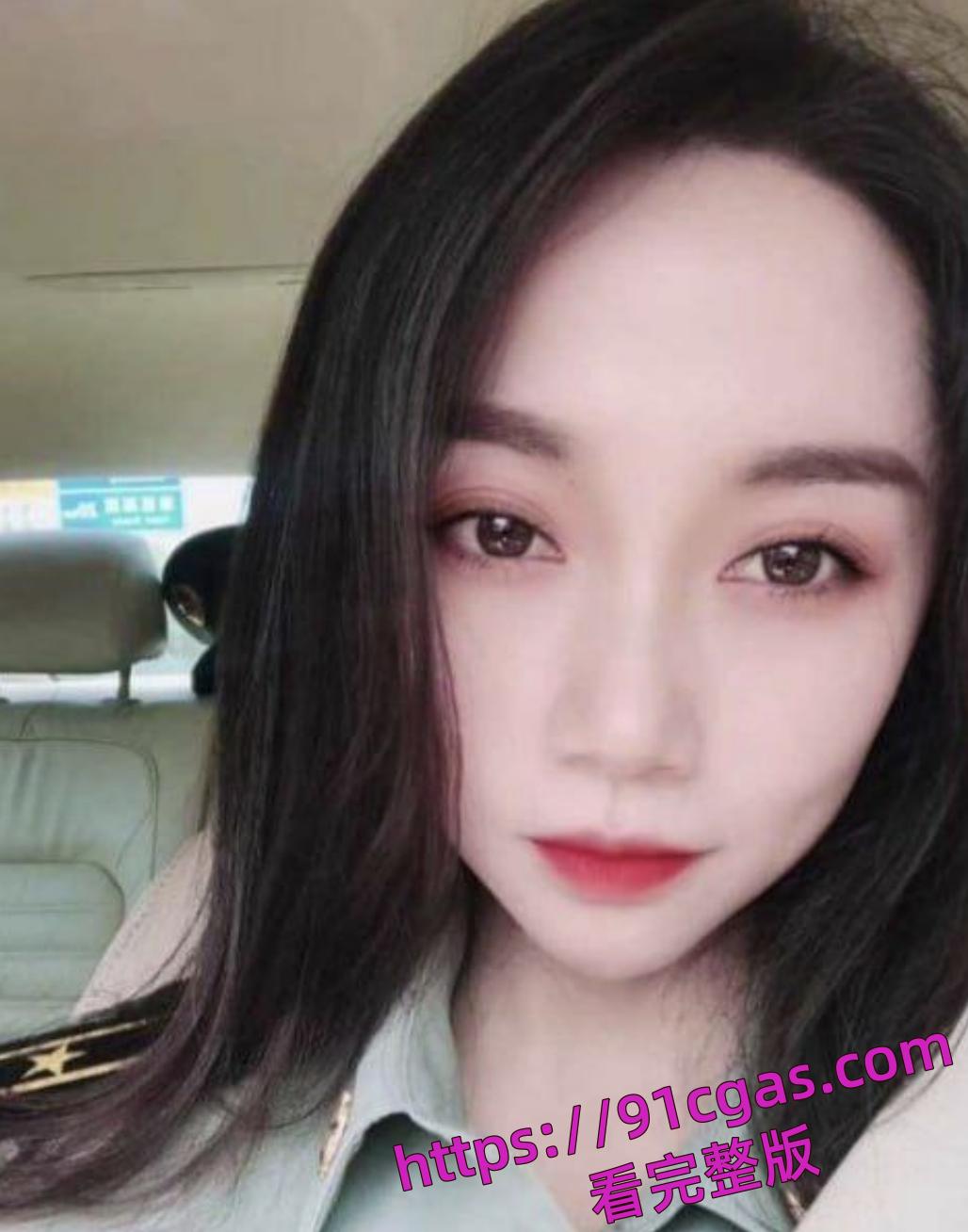 重庆沙坪坝区女干部徐艳霞惊爆不雅视频 被领导无套狂干被曝舔功了得睡遍官场！-8