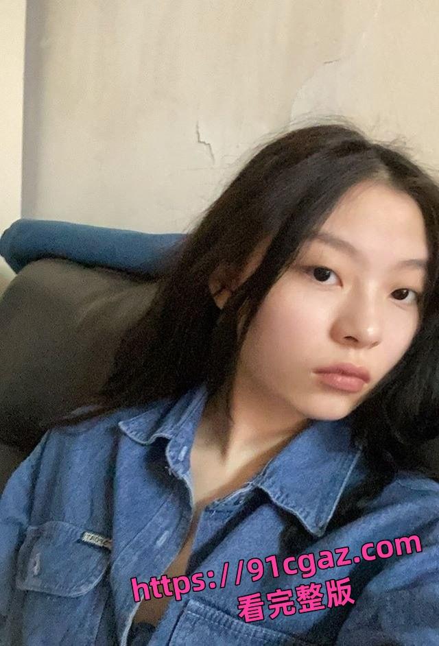 内地学生陈意涵香港滥交，无套内射猛操淫叫，翘臀后入手铐调教-4