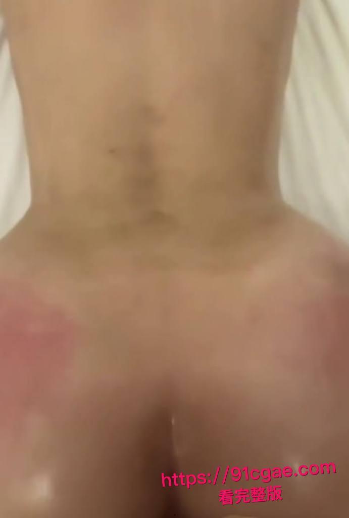 陕西科技职业技术学院李娇被男友爆操射满肥臀！后入狂欢屁股扇的红肿，终极黑料震撼全网！-2