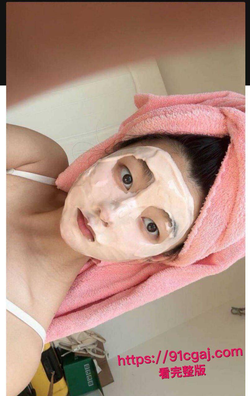 重庆第一双语学校极品骚货吕家亿琳脚踏多条船曝光！有男友还外面约炮，视频泄密口交爆操！-8