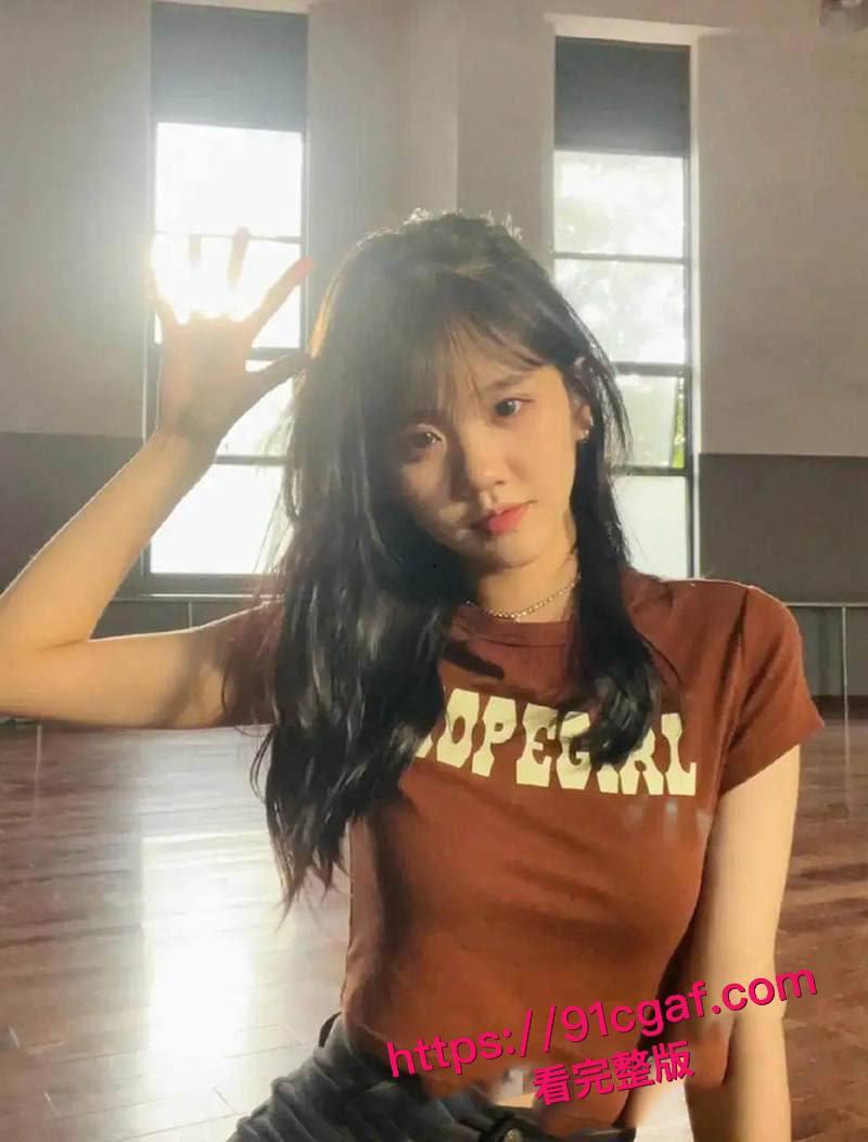 抖音1800W女网红 井川里予 深陷舆论风波 早期跟男友的性爱视频流出！-1