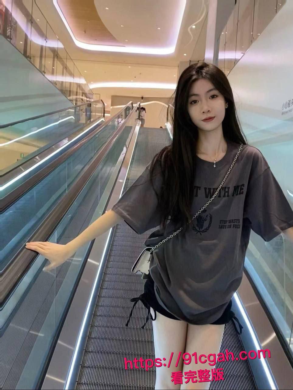 校花吴羽菲私密视频疯传！女上位狂摇镜头直拍，粉嫩穴体全程曝光，前男友看完都傻了！-7