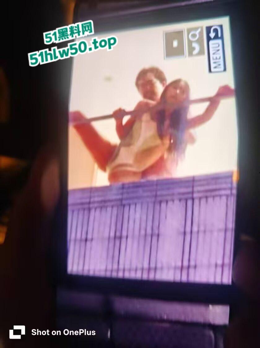 广州萤火虫漫展是好文明【荞麦甜甜茶】D座江边不拉窗帘激战，上万人围观拍照完整视频流出！-4