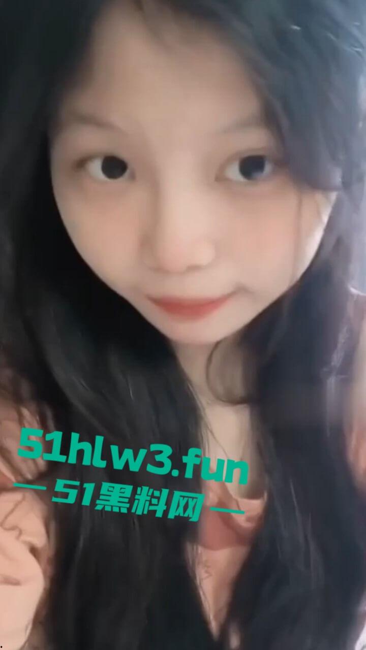 苏州师范【王艳冰】高冷颜值肥臀母狗，学校里装的超高冷私下却被大叔包养，翘着肥臀被鸡巴暴力抽插。-10